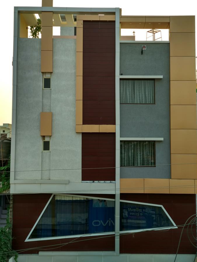 Oyo 60976 Hotel Shree Ji Morena エクステリア 写真