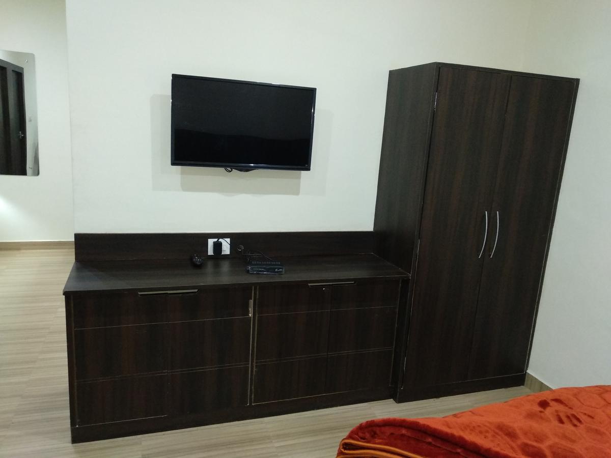 Oyo 60976 Hotel Shree Ji Morena エクステリア 写真