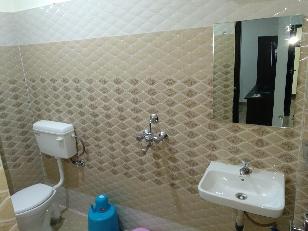 Oyo 60976 Hotel Shree Ji Morena エクステリア 写真